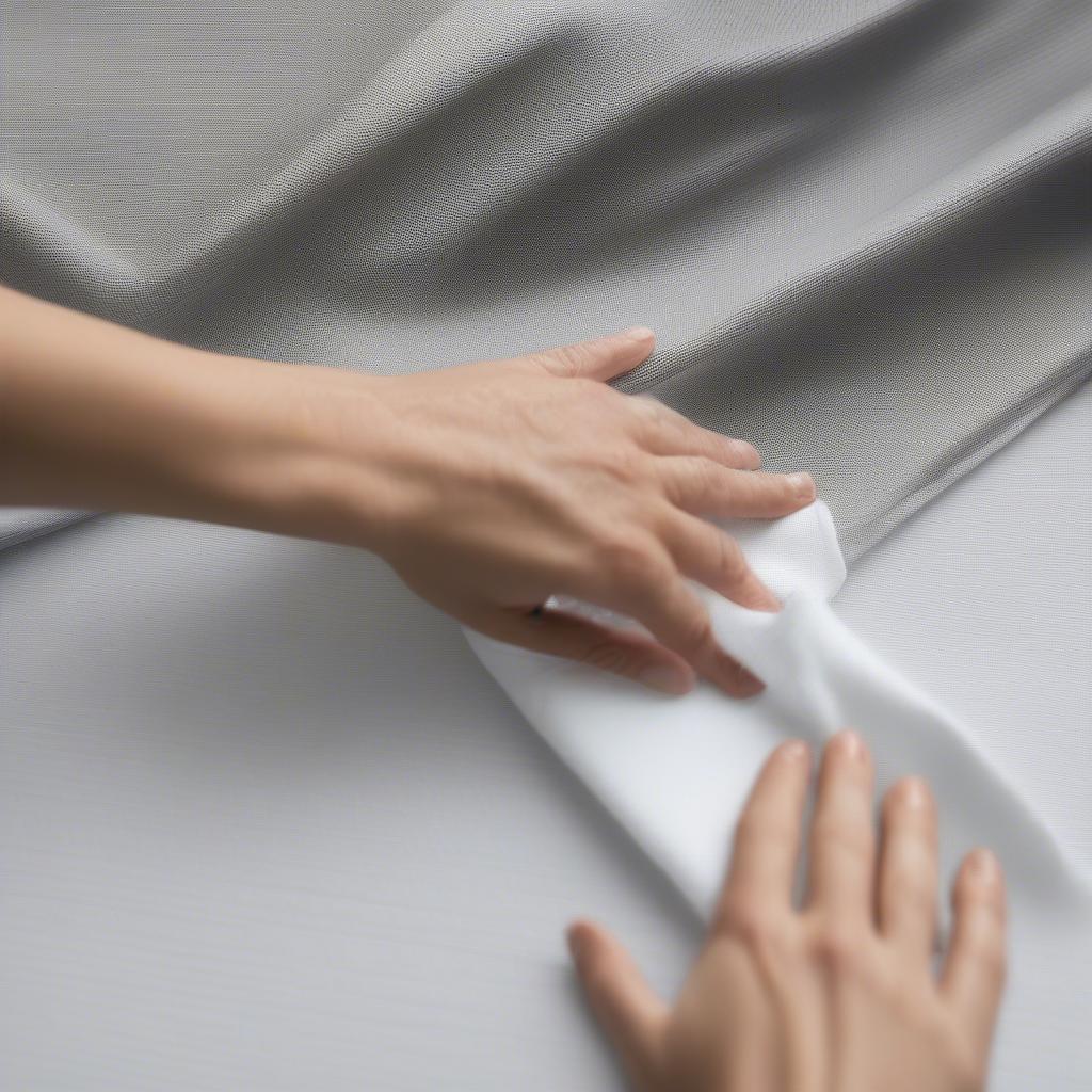 Cleaning a Waterproof Table Cover