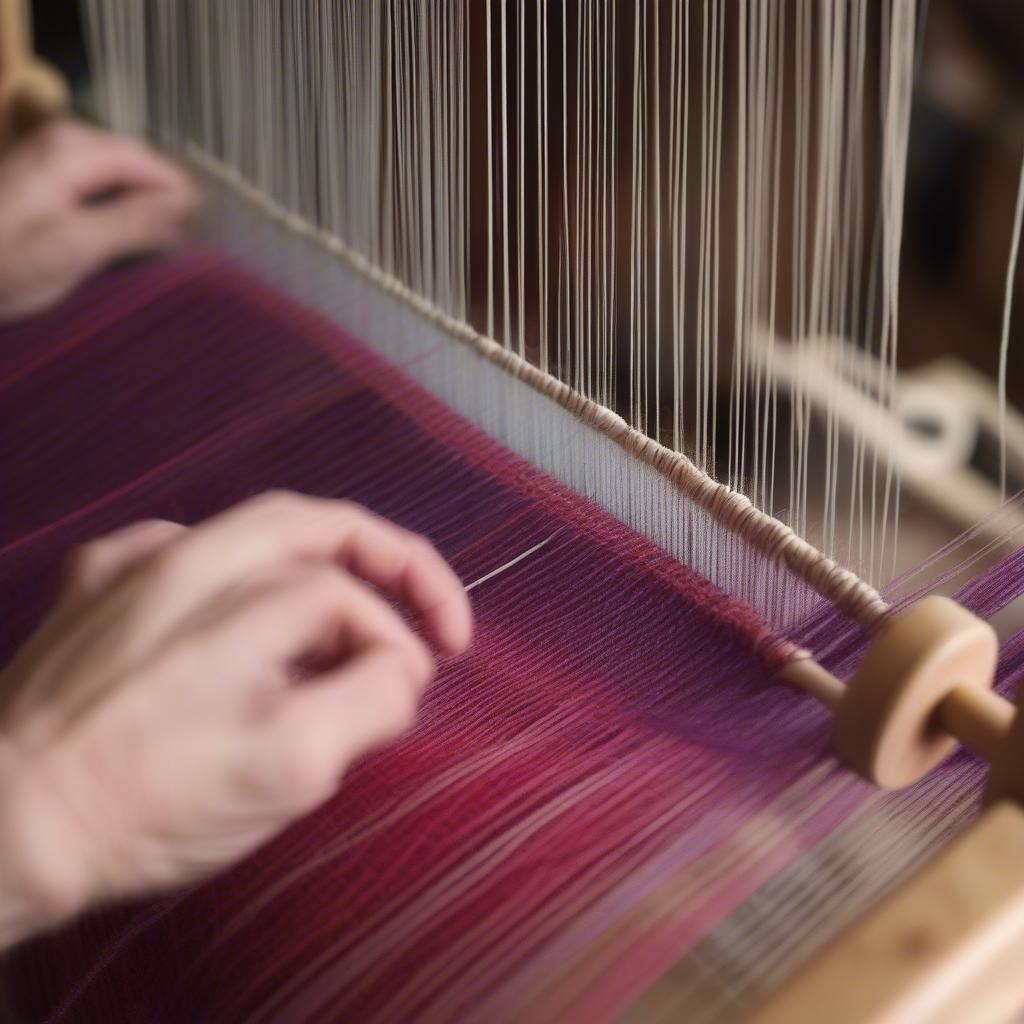 Threading the Heddles on a 4 Harness Loom