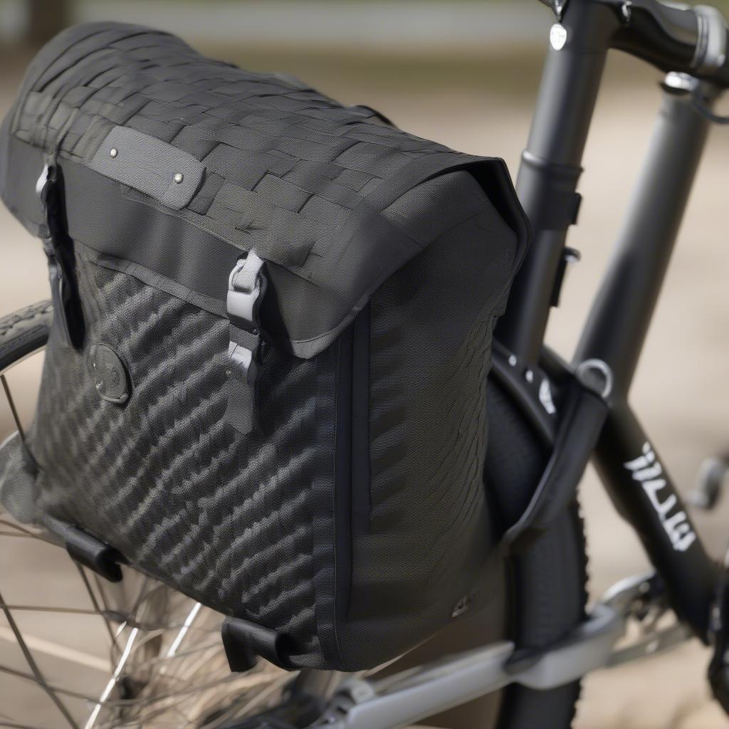 Axiom Pannier Twin P25 Close-up Details