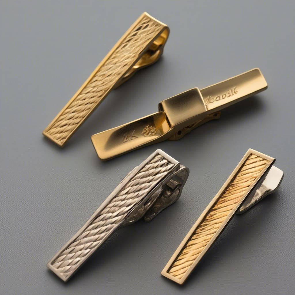 Comparing Gold Karats for Tie Clips