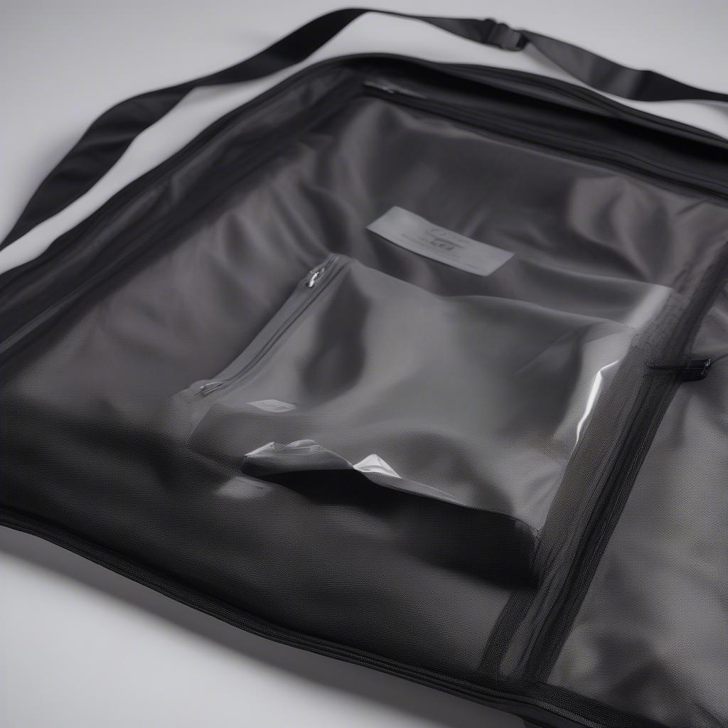 Key Features of a Non-Woven Garment Bag